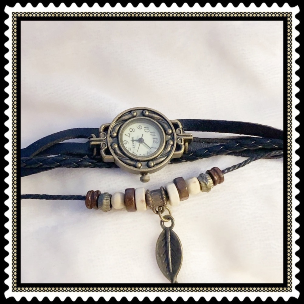 ✅ LEATHER WEAVE/WRAP/BRONZE BRACELET WATCH. Snaps.